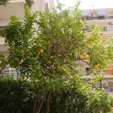 House With Garden And Parking Space In Mergellina Napoli Eksteriør billede